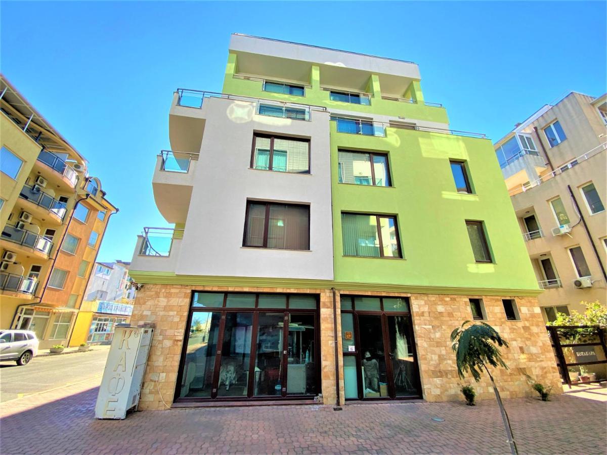 Botabara 312 Self Catering Beach Apartment Pomorie Bagian luar foto
