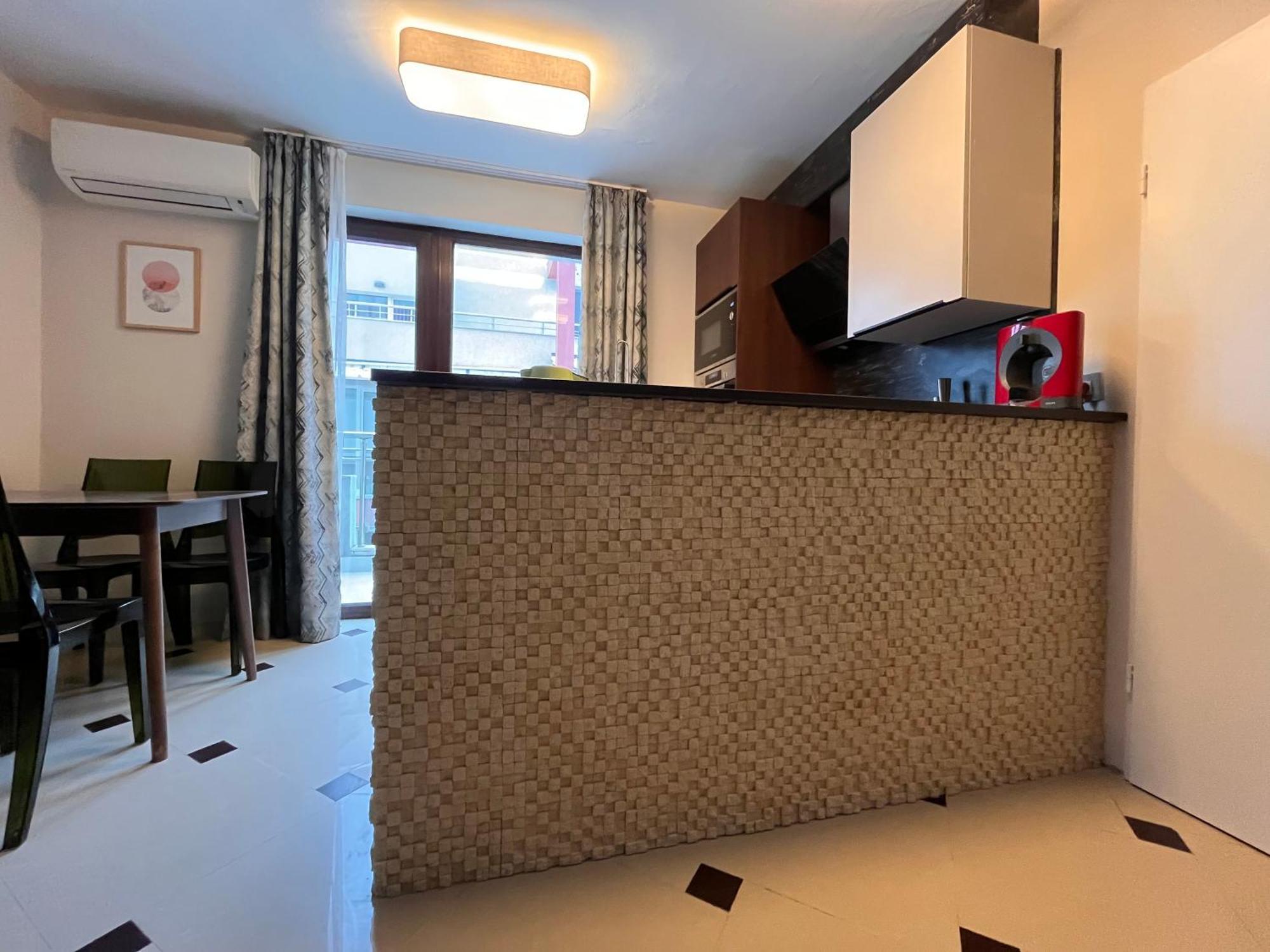 Botabara 312 Self Catering Beach Apartment Pomorie Bagian luar foto